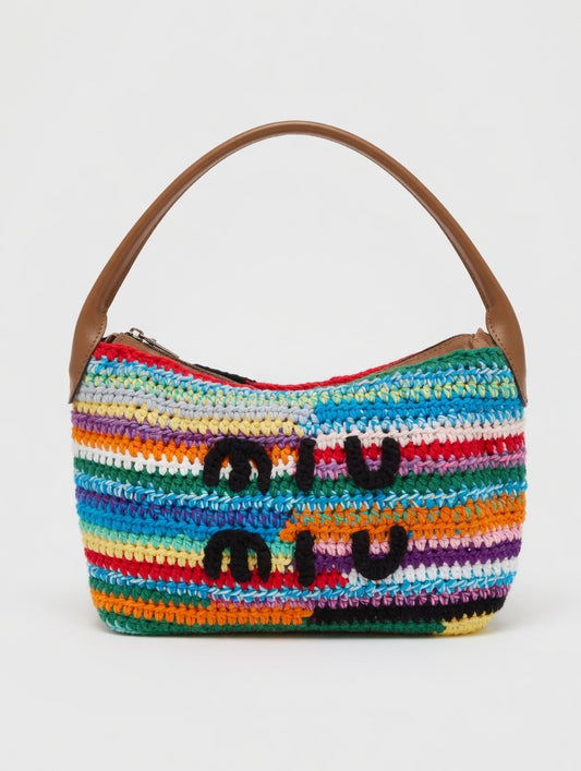 Miu Regenbogen – Handgehäkelte Tasche