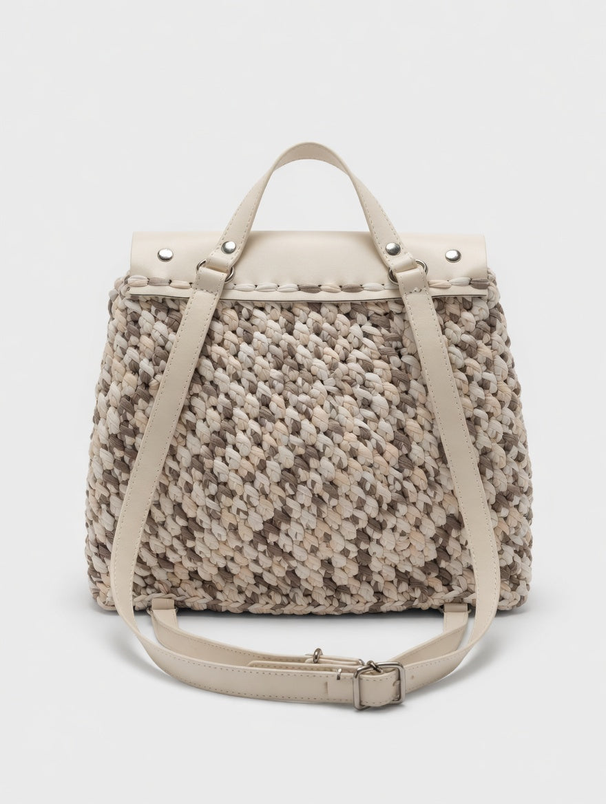 « Sérénité » – Sac à dos tissé à la main