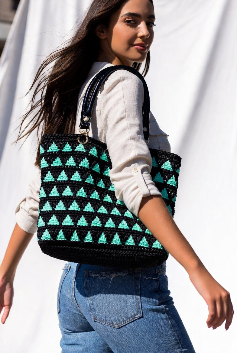 Geo Triangle Tote Tasche